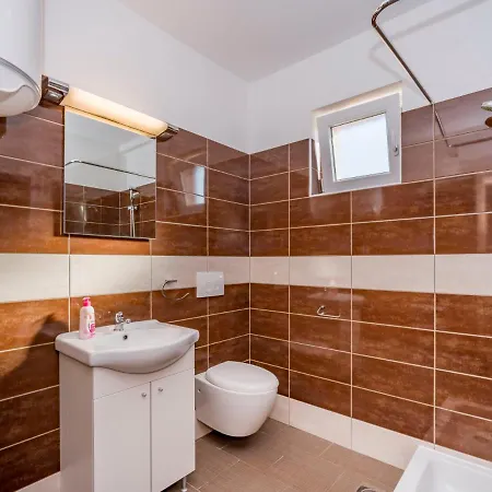 B&b-4 By Interhome Апартаменты *