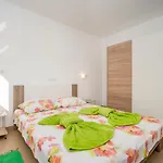 B&b-4 By Interhome Διαμέρισμα *