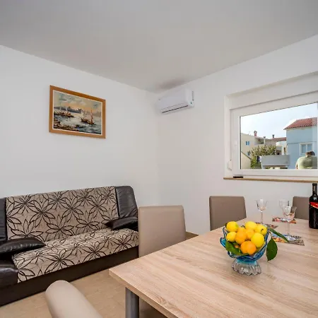 B&b-4 By Interhome Lägenhet